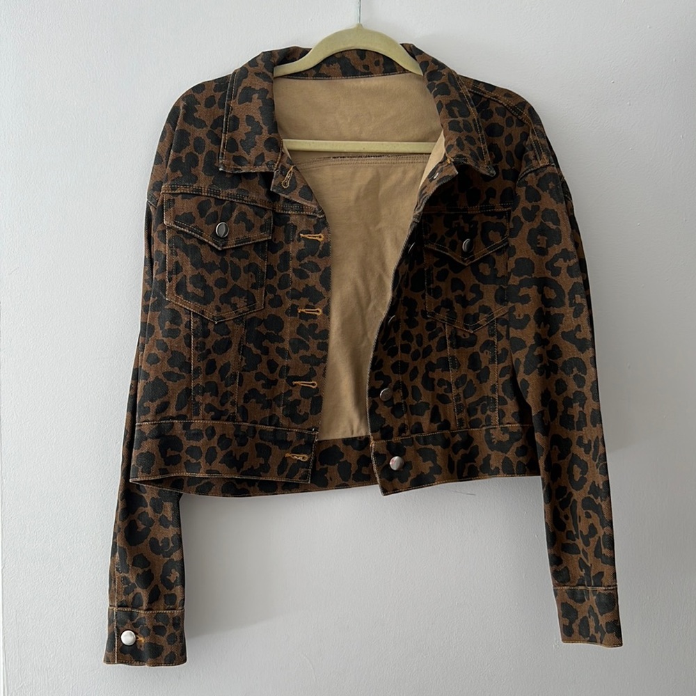 Cheetah/ leopard cropped denim jacket